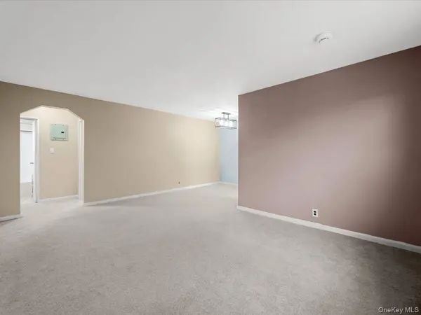 204-12 35th AVE #254, Bayside, NY 11361