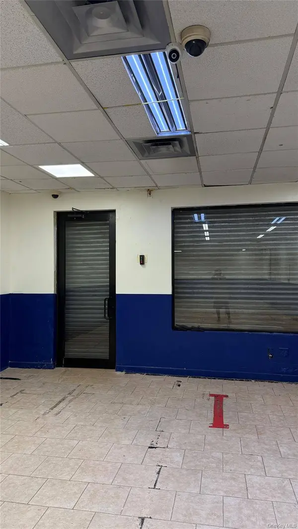 58-19 College Point BLVD, Flushing, NY 11355