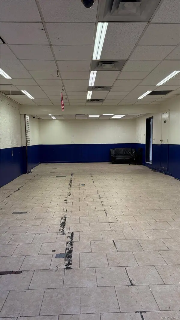 58-19 College Point BLVD, Flushing, NY 11355