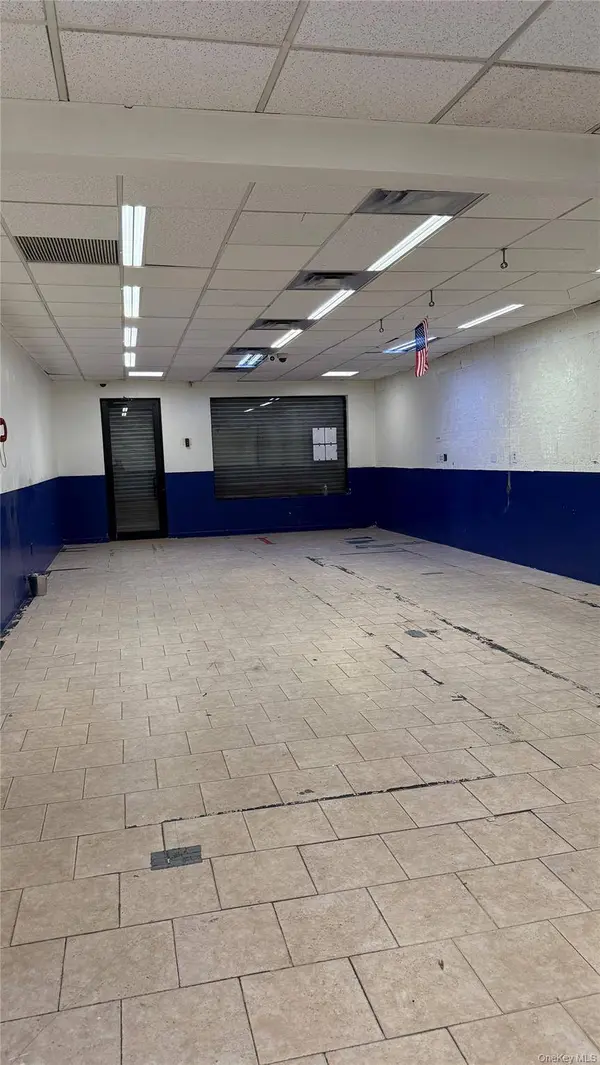 58-19 College Point BLVD, Flushing, NY 11355