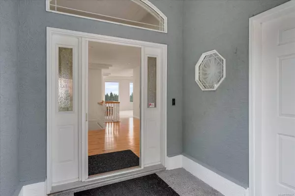 4072 Eagle View Dr, Nanaimo, BC V9T 6B4