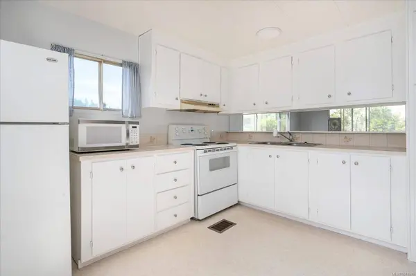 1572 Seabird Rd ##24, Nanaimo, BC V9G 1L3