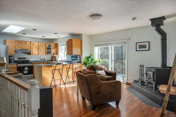 6427 Nidri Pl, Nanaimo, BC V9V 1N6