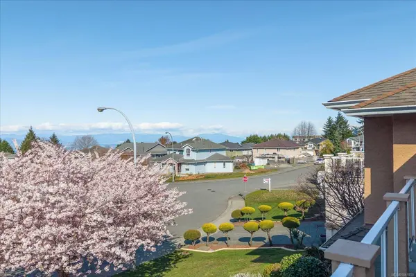6427 Nidri Pl, Nanaimo, BC V9V 1N6