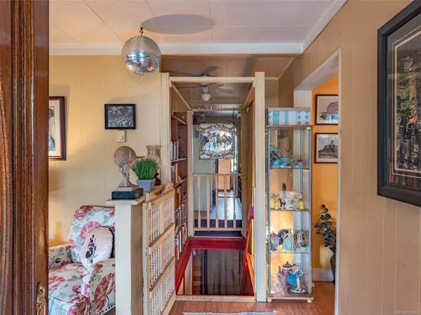 4927 Neill St, Port Alberni, BC V9Y 1C8