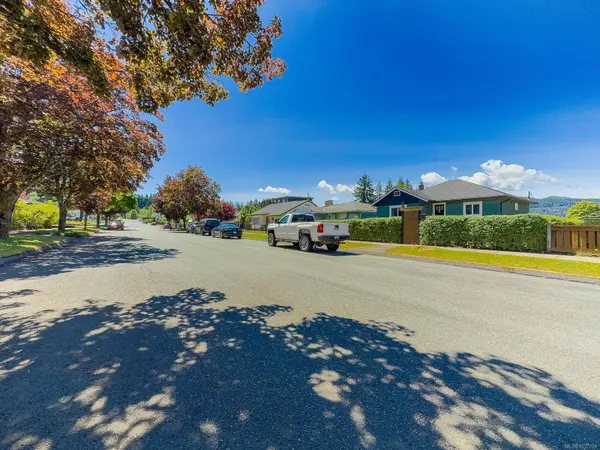 2544 8th Ave, Port Alberni, BC V9Y 2L7