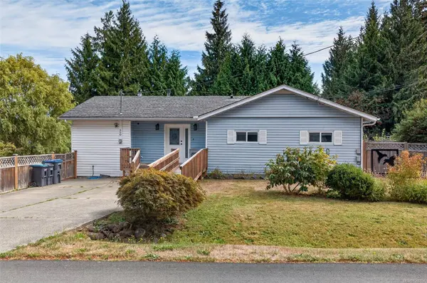 450 Aurora St, Parksville, BC V9P 1L3