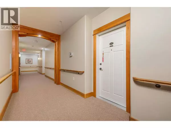 9100 Mackie DR #212, Coldstream, BC V1B1G9