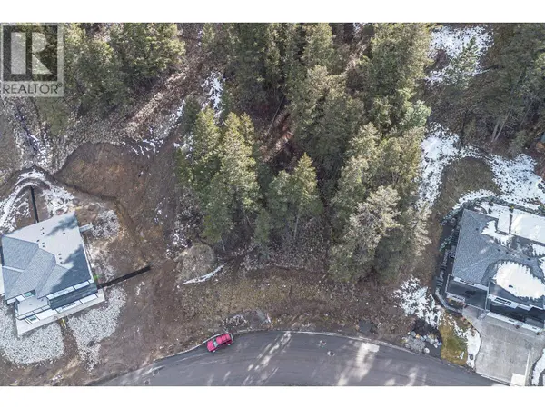 2120 LUPIN Court, Kamloops, BC V2E0E2