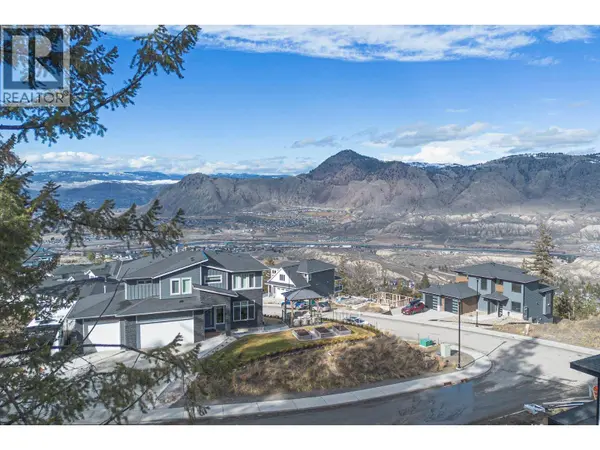 2120 LUPIN Court, Kamloops, BC V2E0E2