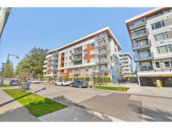 10488 138A ST #B102, Surrey, BC V3T0W4