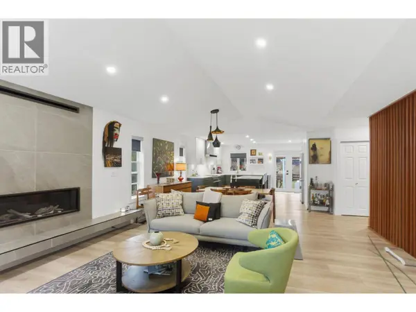 2492 Shannon View Drive, West Kelowna, BC V4T2T3