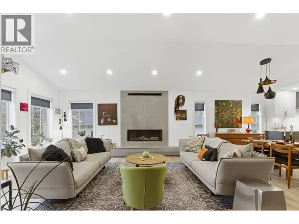 2492 Shannon View Drive, West Kelowna, BC V4T2T3