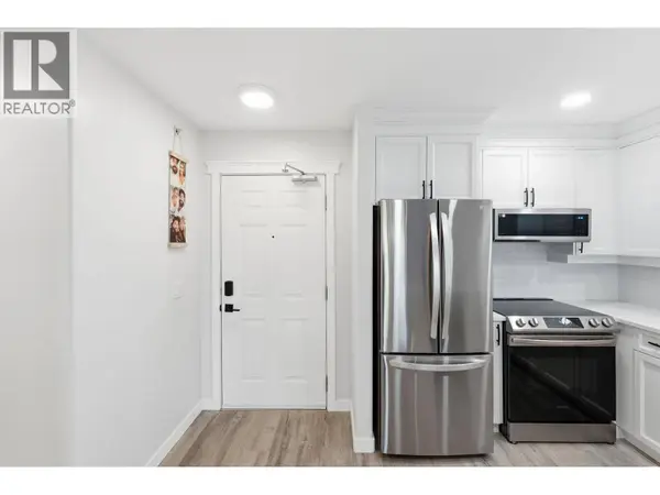 1965 Pandosy ST #309, Kelowna, BC V1Y1R9