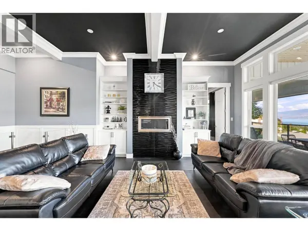 5203 Clarence Road, Peachland, BC V0H1X2