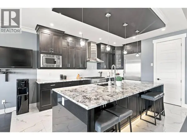 5203 Clarence Road, Peachland, BC V0H1X2