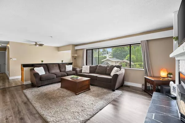 19691 49 AVE, Langley, BC V3A 3R2