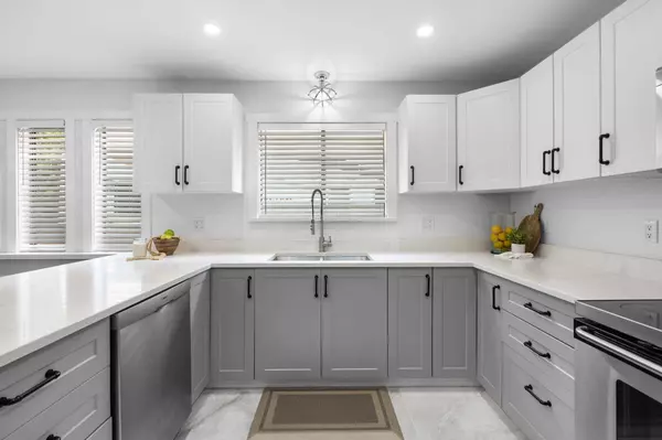 20529 45a AVE, Langley, BC V3A 6G4