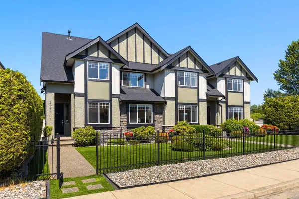 2484 Nile Gate #A, Port Coquitlam, BC V3B 8B3
