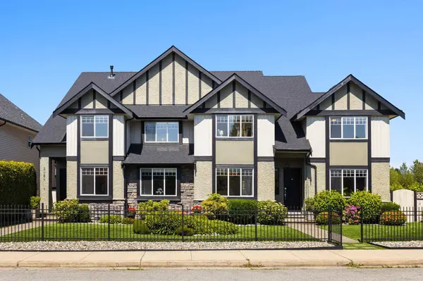 2484 Nile Gate #A, Port Coquitlam, BC V3B 8B3
