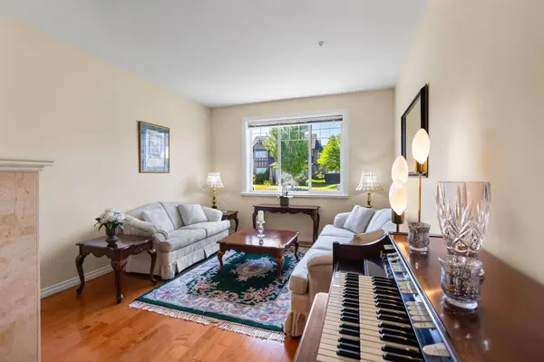 2484 Nile Gate #A, Port Coquitlam, BC V3B 8B3