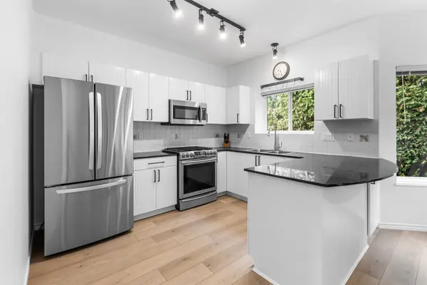 6609 205 ST, Langley, BC V2Y 2X8