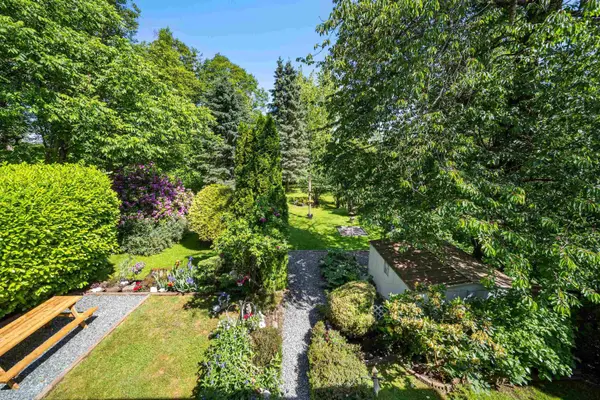19949 51 AVE, Langley, BC V3A 7P2