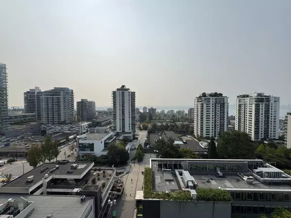 121 W 15th ST #1503, North Vancouver, BC V7M 1R8