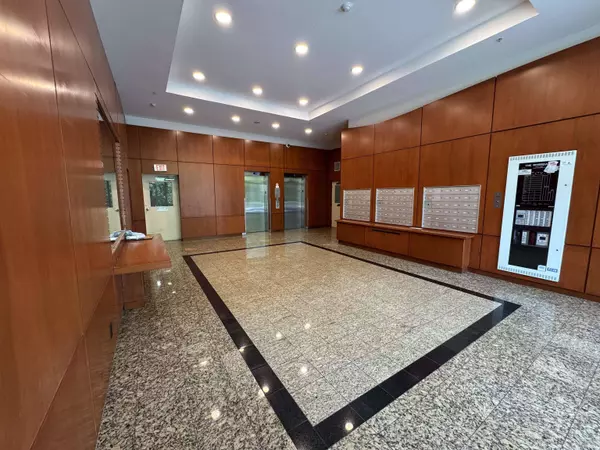 2733 Chandlery PL #506, Vancouver, BC V5S 4V3