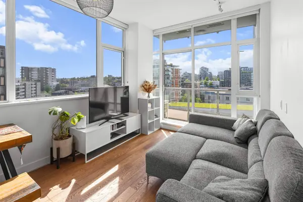 108 E 1st AVE #1001, Vancouver, BC V5T 0E4