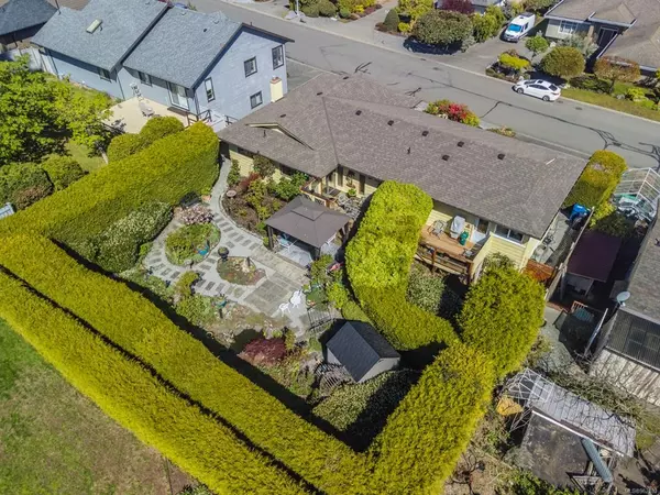 Nanaimo, BC V9V 1B8,6247 Icarus Dr