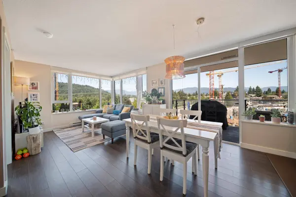 602 Como Lake AVE #602, Coquitlam, BC V3J 0G2