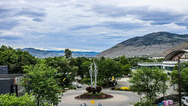 The Offer Process Explained: How to Make a Winning Bid on a Kamloops Home