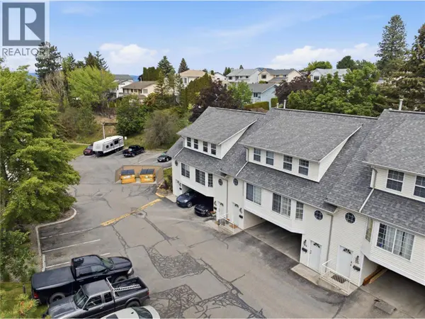 2020 Robson PL #52, Kamloops, BC V2C2N2