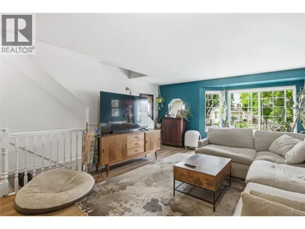 2020 Robson PL #52, Kamloops, BC V2C2N2