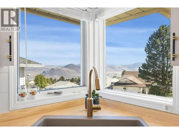 2190 GARYMEDE Drive, Kamloops, BC V1S1N9