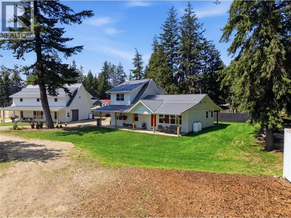 3747 Hilliam Road, Scotch Creek, BC V0E1M5