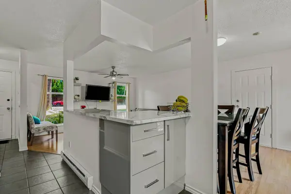 26549 32 AVE, Langley, BC V4W 3E8