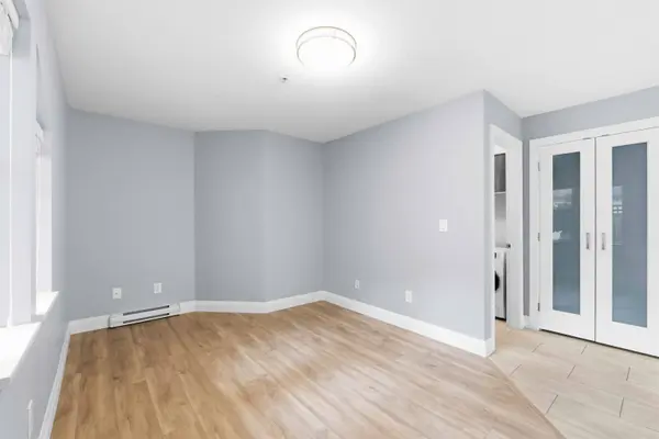 19160 119 AVE #8, Pitt Meadows, BC V3Y 2L7