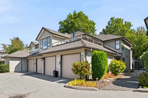 19160 119 AVE #8, Pitt Meadows, BC V3Y 2L7