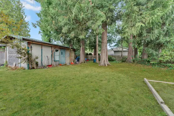 24931 121 Ave, Maple Ridge, BC V4R 2A6
