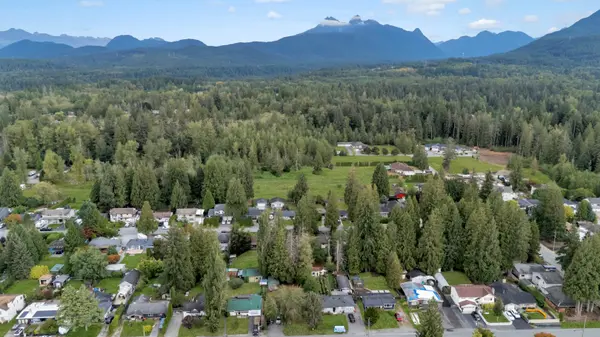 24931 121 Ave, Maple Ridge, BC V4R 2A6