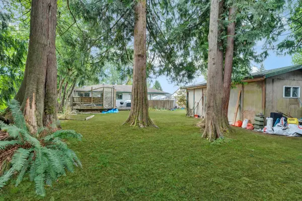 24931 121 Ave, Maple Ridge, BC V4R 2A6
