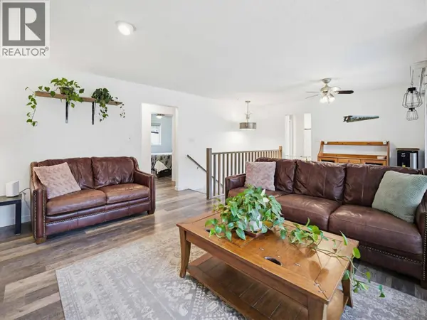 588 DURANGO Drive, Kamloops, BC V2C6Y5