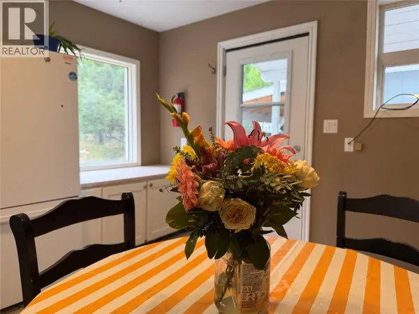 1607 PINEGROVE Street, Lillooet, BC V0K1V0