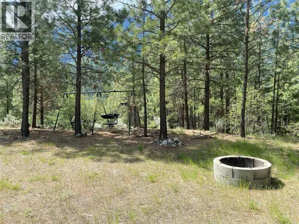 101 AIRPORT Road, Lillooet, BC V0K1V0