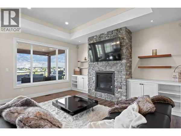 180 Rue Cheval Noir, Kamloops, BC V1S0B3