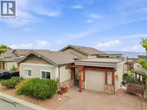 2200 LINFIELD DR #32