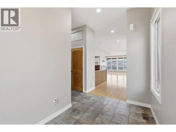 1589 GOLF RIDGE Drive, Kamloops, BC V2H0A5