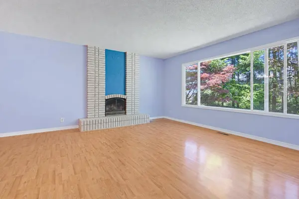 3204 Mariner WAY, Coquitlam, BC V3C 4K7